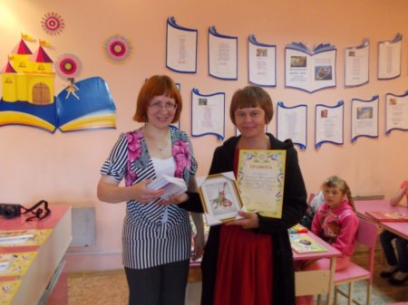 Конкурс  детских  рисунков  « В мире профессий»