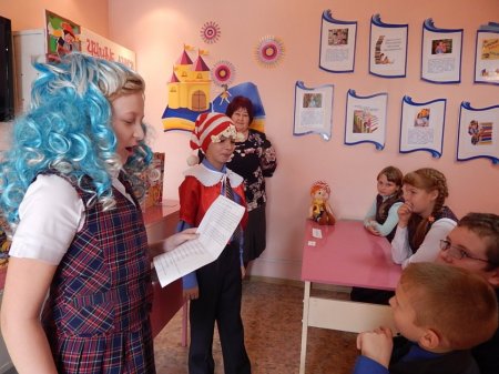 Беседа-игра «В гостях у Буратино»  по сказке Алексея  Толстого  «Золотой ключик,или Приключения Буратино»