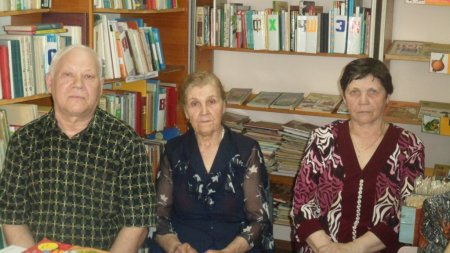 И память о войне нам книги оживляет