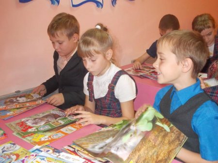 Информационный пресс-час «Как в нашу жизнь пришли газеты и журналы»