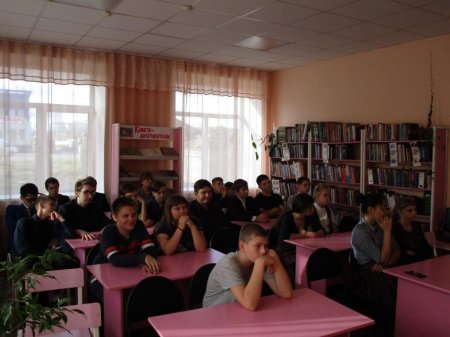 И тот бессмертен, кто Отечество воспел…
